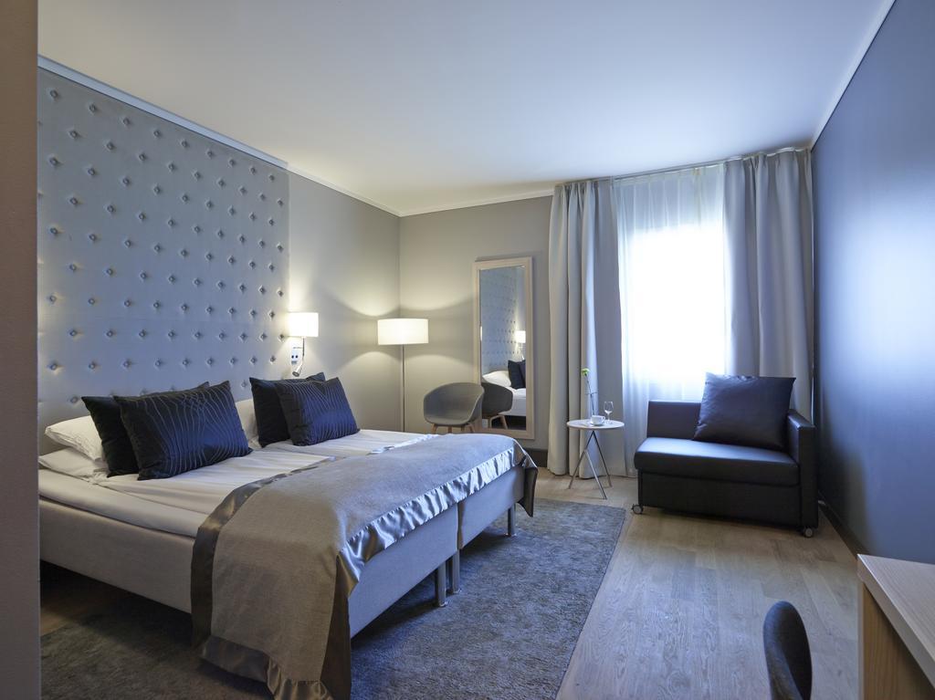Tyrifjord Hotell Vikersund Rum bild