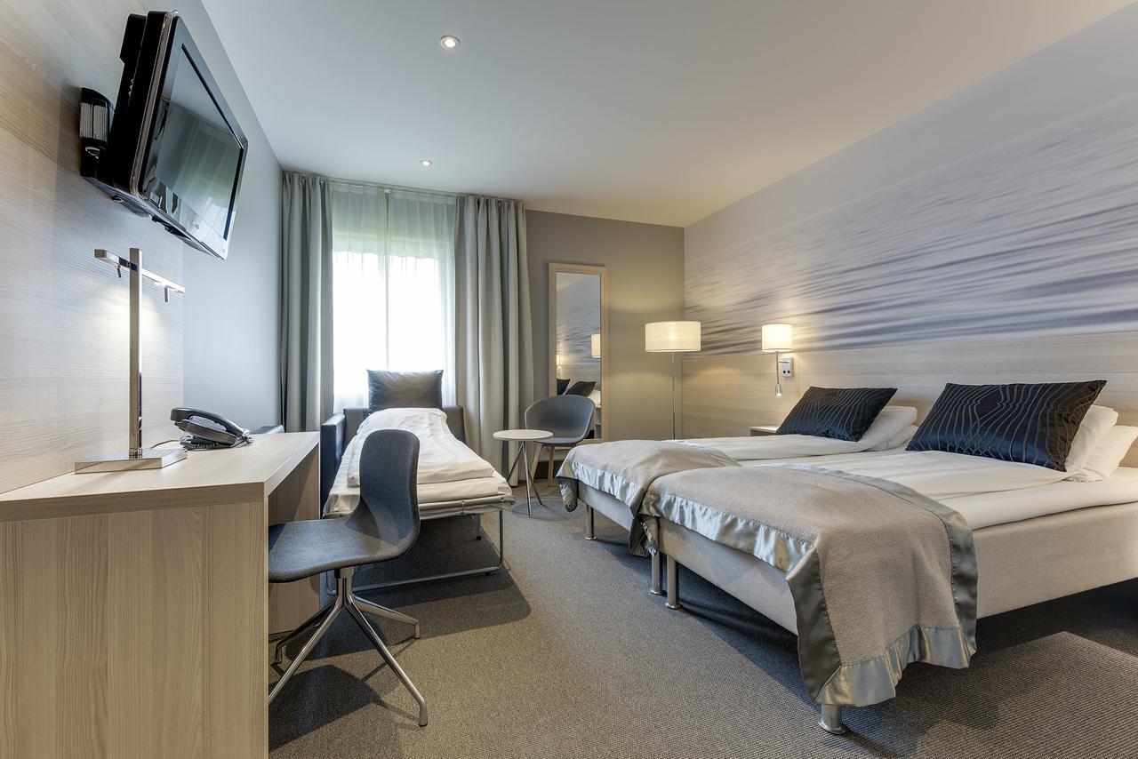 Tyrifjord Hotell Vikersund Exteriör bild