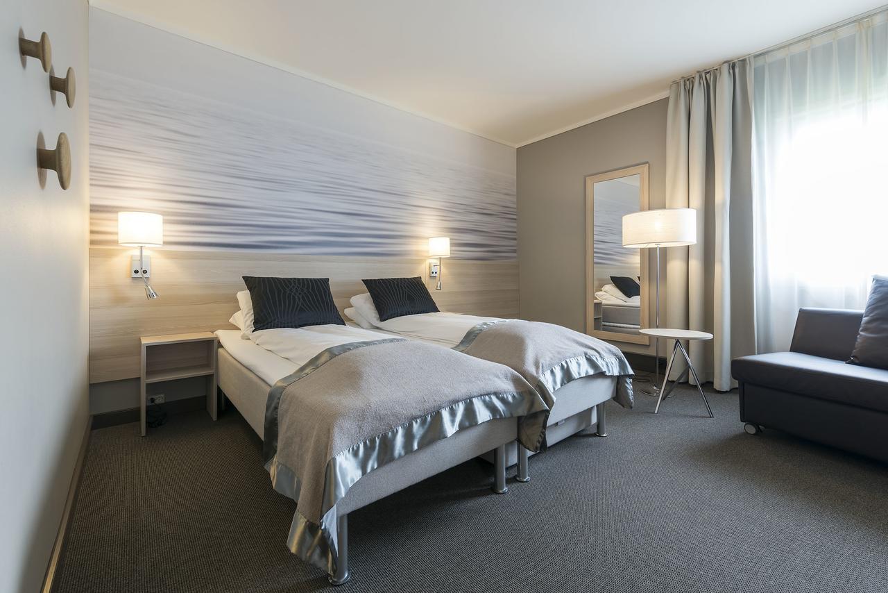 Tyrifjord Hotell Vikersund Exteriör bild